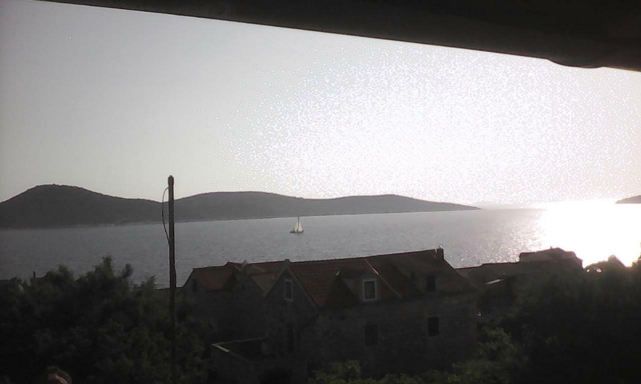 Iva Villa Prvic Sepurine Buitenkant foto