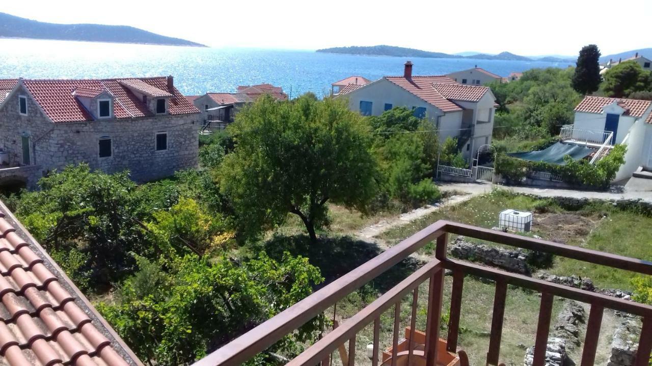 Iva Villa Prvic Sepurine Buitenkant foto
